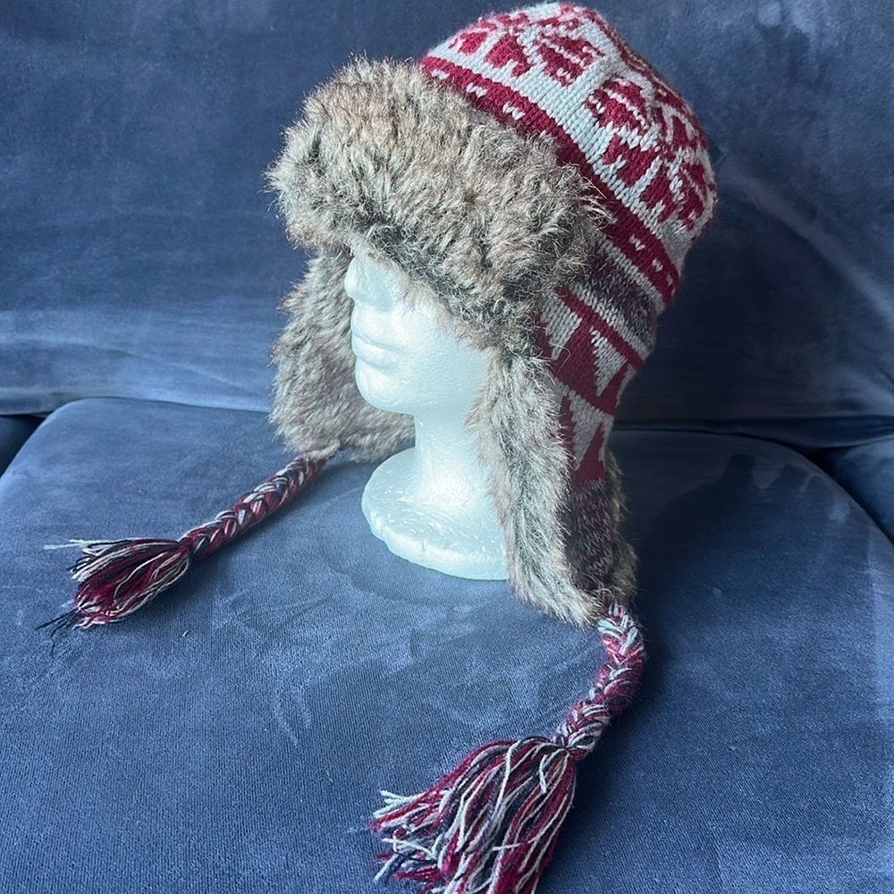 Faux Fur Ear Flaps Nordic Design Snowflakes Warm Hat Fleece lining